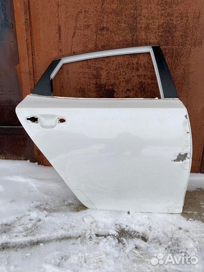 Задняя правая дверь kia optima JF 2019