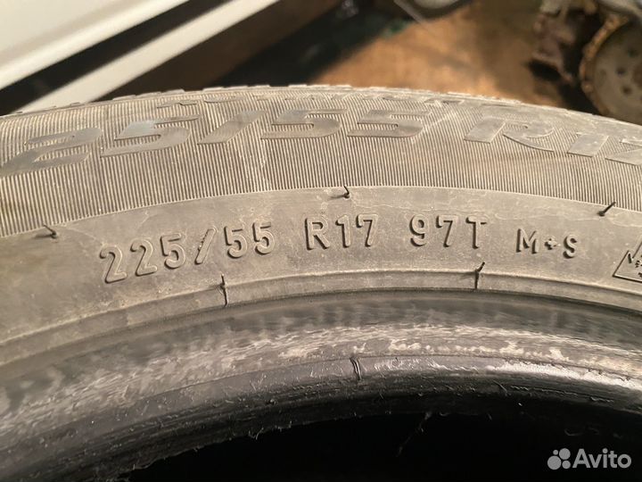 Pirelli Scorpion Ice Zero 2 225/55 R17