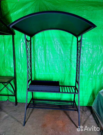 Мангал с крышей