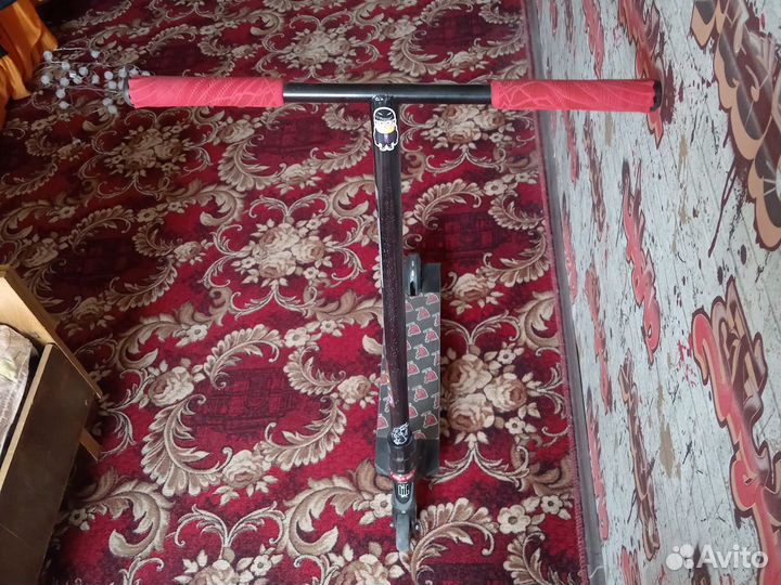 Трюковой самокат