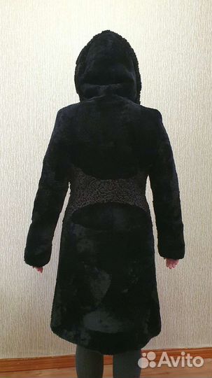 Шуба мутоновая с капюшоном