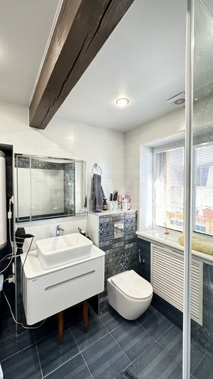 Дом 107 м² на участке 6 сот.