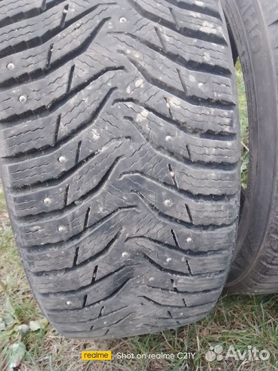 Kumho WinterCraft Ice WI31 215/45 R17