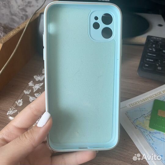 Чехол на iPhone 11