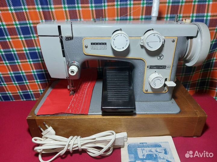 Швейная машина Подольск 142 СССР