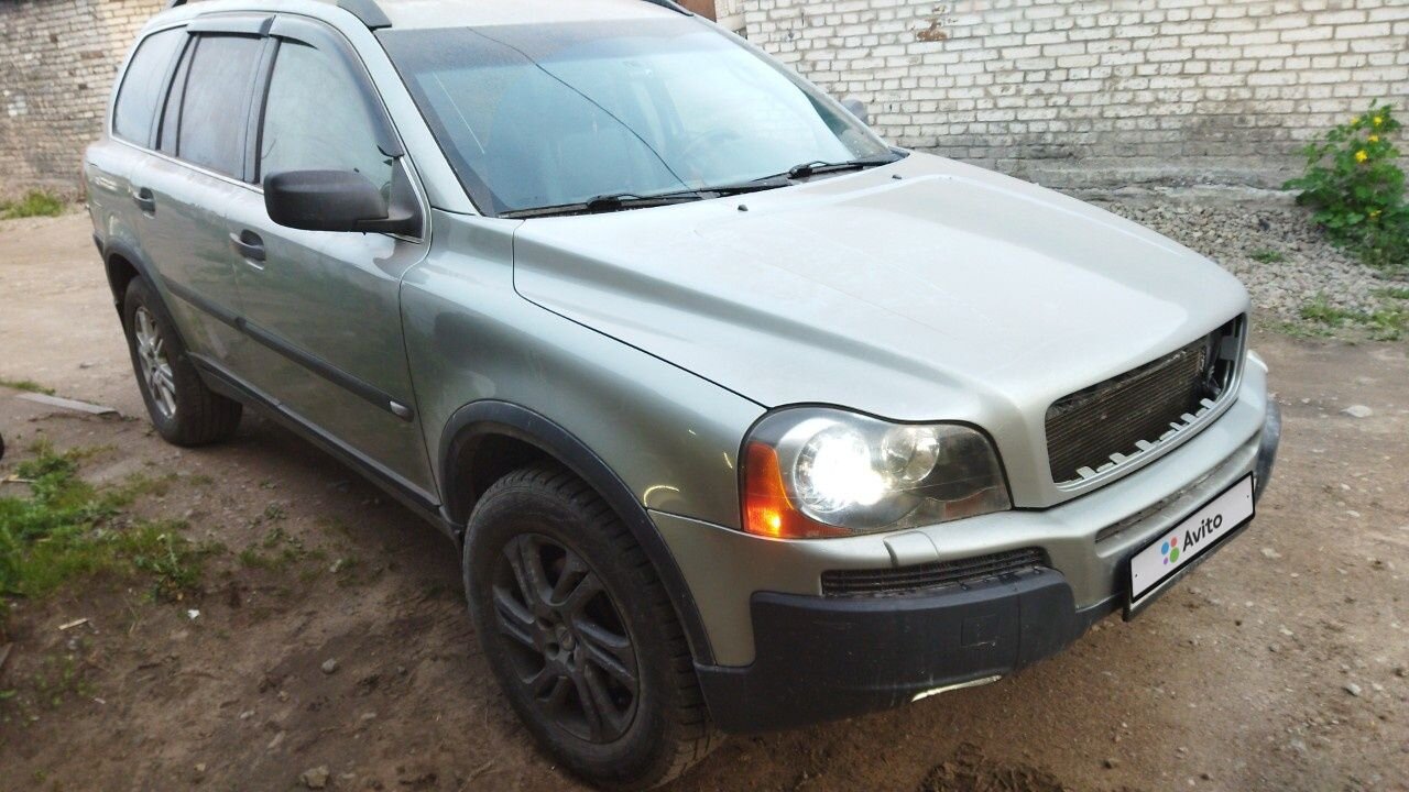 Volvo XC90: фото владельца