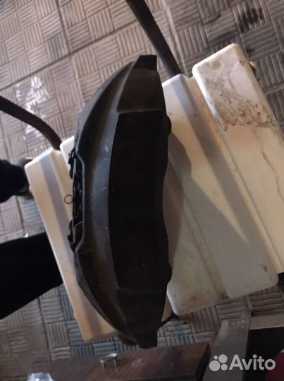 Тормозной суппорт lexus ls