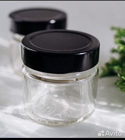 Банка с крышкой 100 мл