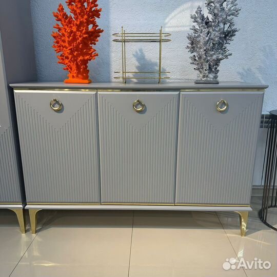 Комод с зеркалом Самира