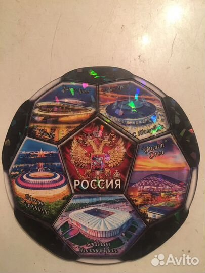 Магнит на холодильник