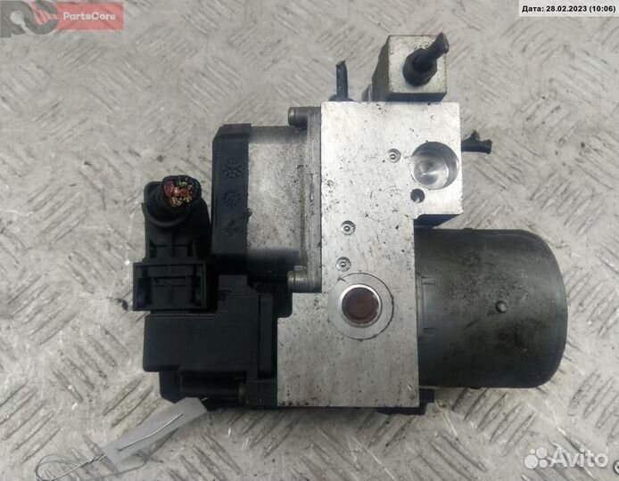 Блок управления тормозами/насос ABS Audi A6/RS6/S6