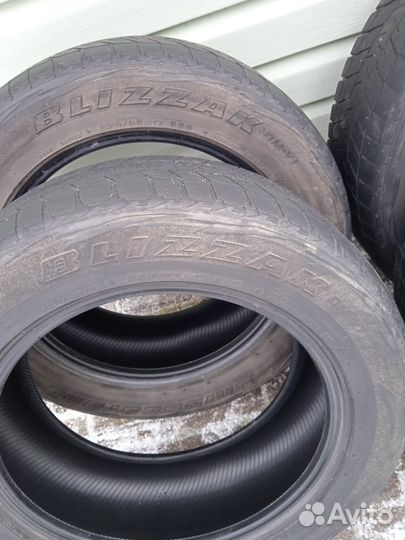Bridgestone Blizzak DM-V1 225/60 R17 99Q
