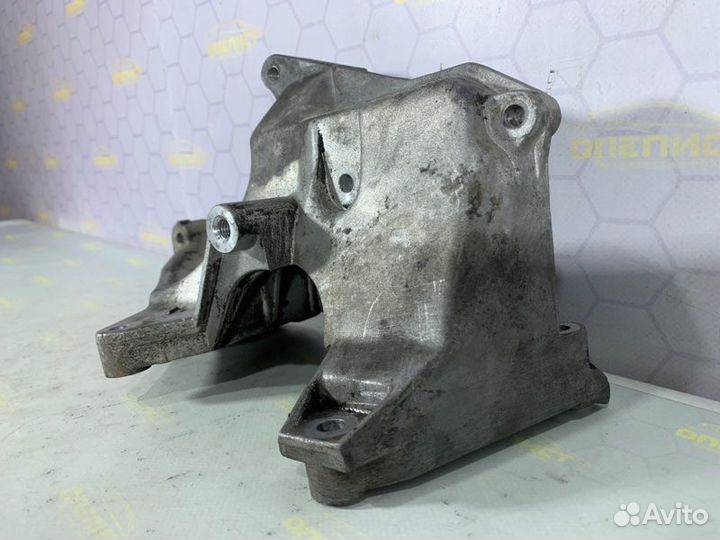 Кронштейн кондиционера Opel Antara Z24SED 2007