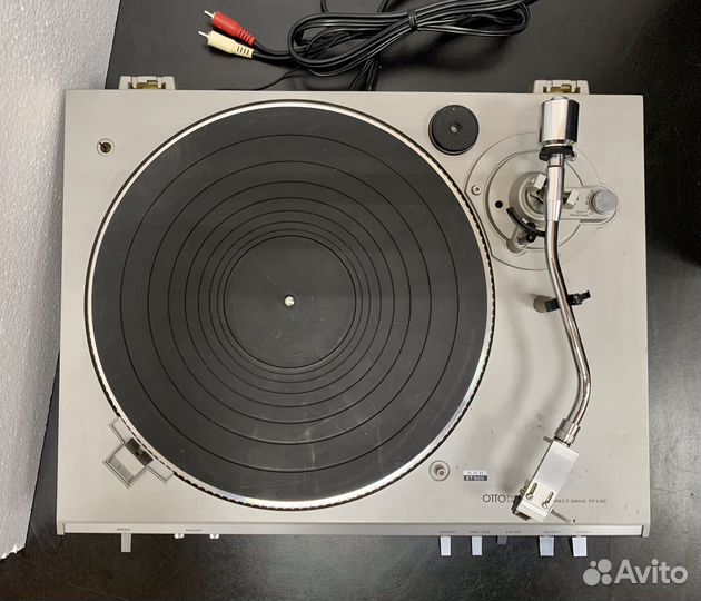 Проигрыватель винила Sanyo TP-L50