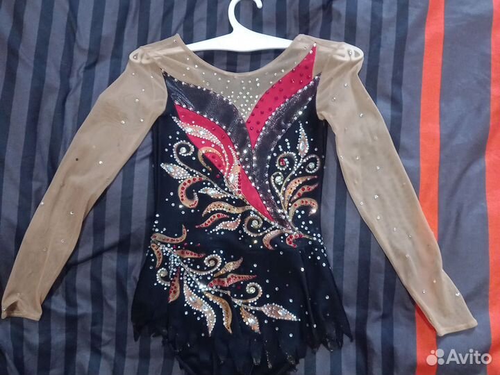 Купальник гимнастический для выступлений