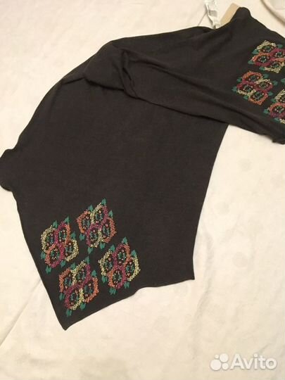 Шарф палантин с вышивкой Zara новый