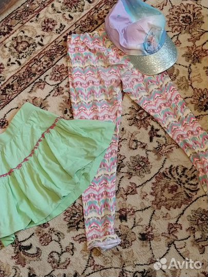 Пакет с детскими вещами