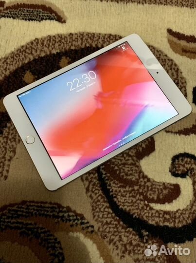 iPad mini 3 cellular + wi-fi 64GB