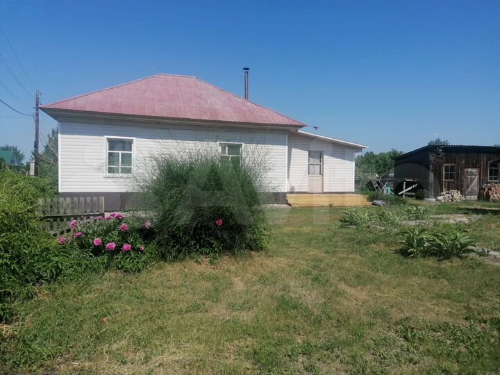 Дом 64 м² на участке 28 сот.