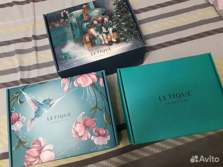 Подарочные коробки