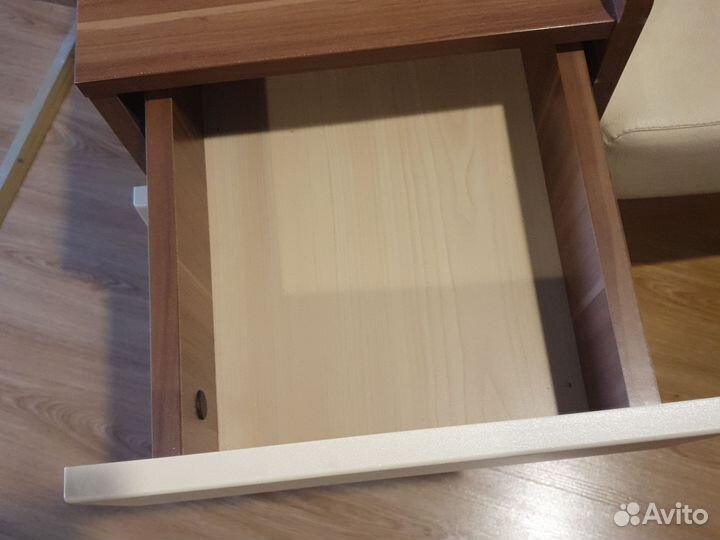 Банкетка в прихожую