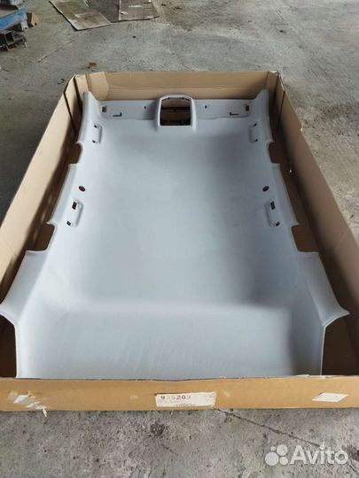 Обшивка потолка Volkswagen Touareg 18-22