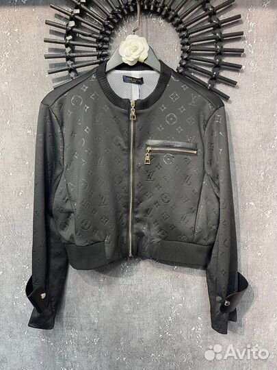 Louis vuitton ветровка