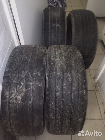 Continental ContiPremiumContact 215/55 R17 20W