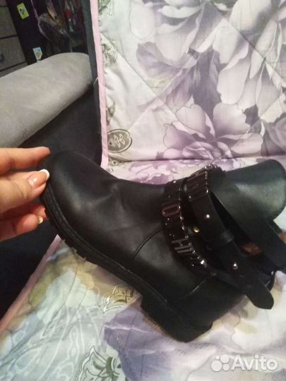 Ботинки женские 36 размер новые