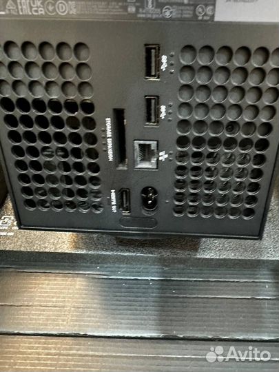 Консоль Xbox Series X