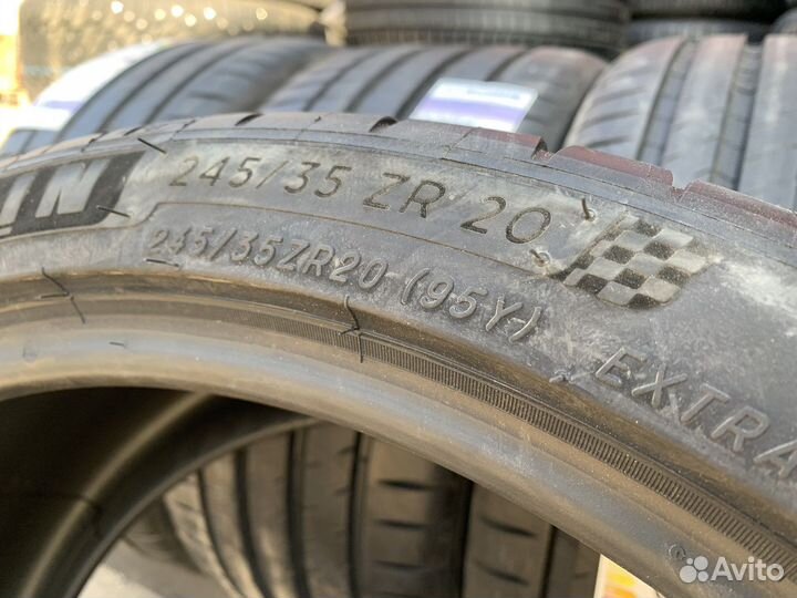 Michelin Pilot Sport 4 S 275/30 R20 и 245/35 R20