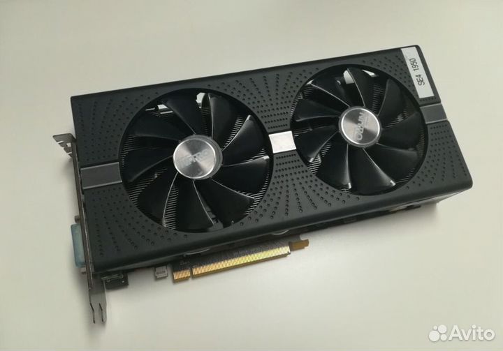 Sapphire Radeon RX 570 nitro+ 4Gb