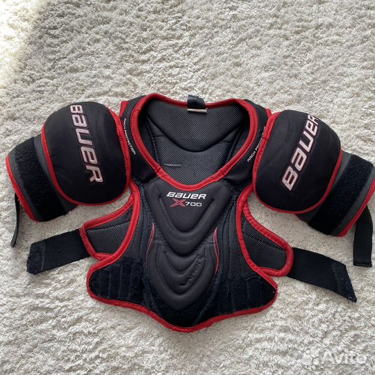 Нагрудник хоккейный Bauer, р-р jr m