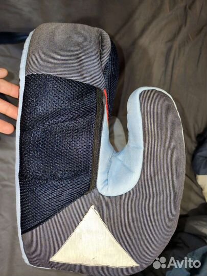 Автомобильный бустер для перевозки детей