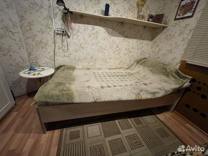 Кровать+стол