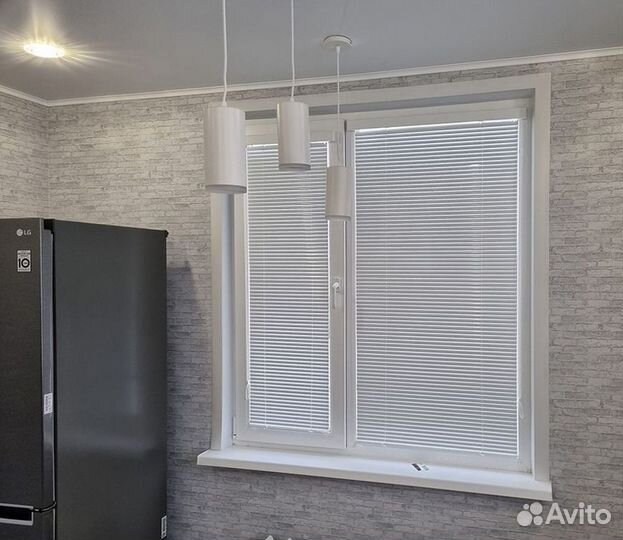 Жалюзи горизонтальные