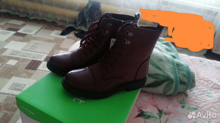 Ботинки женские 39 размер новые