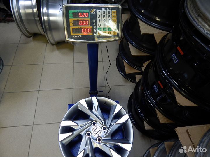 1022 Оригинал Honda Shuttle R16 J6 4*100 ET53 б/п