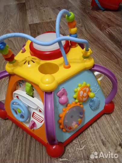 Развивающий стол