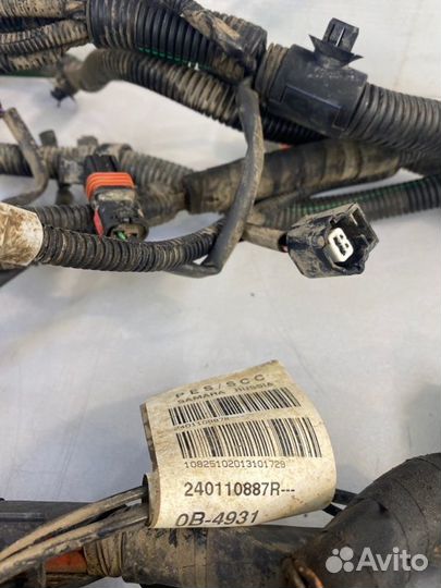 Проводка двигателя Renault Duster HSA K4M 2013