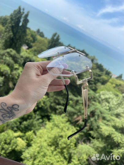 Новые стильные очки из Стамбула