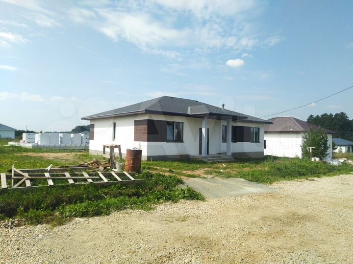 Дом 130 м² на участке 6 сот.