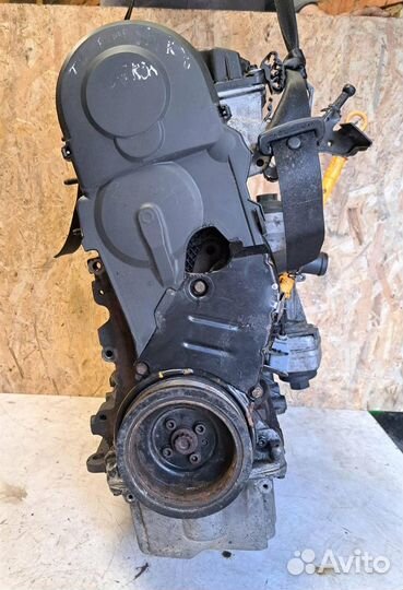 Двигатель (двс) BXE VW Passat (B6) 2005-2010