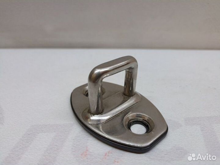 Ответная часть замка двери Audi A4 B8 cala 2008