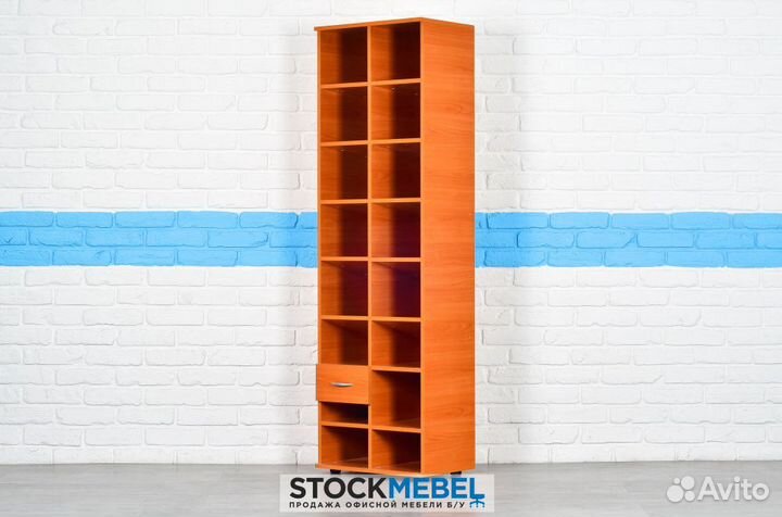 Офисная мебель. Шкаф