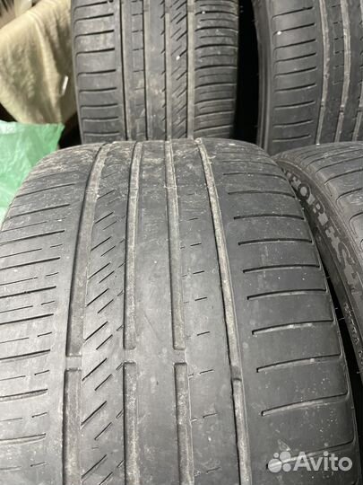 Kinforest KF-550 295/35 R21