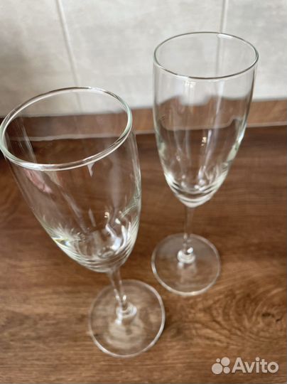 Бокалы для шампанского