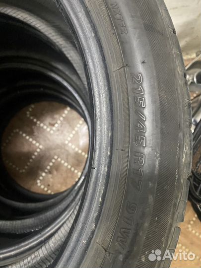 Bridgestone Nextry Ecopia 215/45 R17