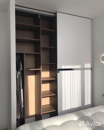 Шкаф распашной / купе