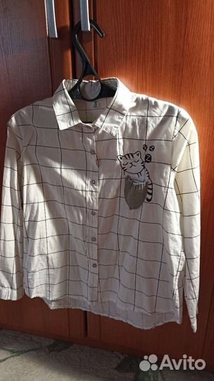 2 Рубашки для девочки на 12-14 лет